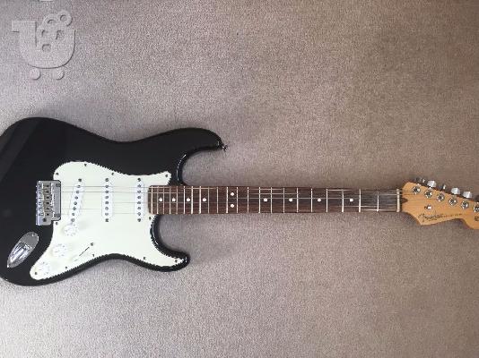 PoulaTo: ΗΠΑ Fender American Standard Stratocaster Fender σκληρό υπόθεση ROSEWOOD NECK